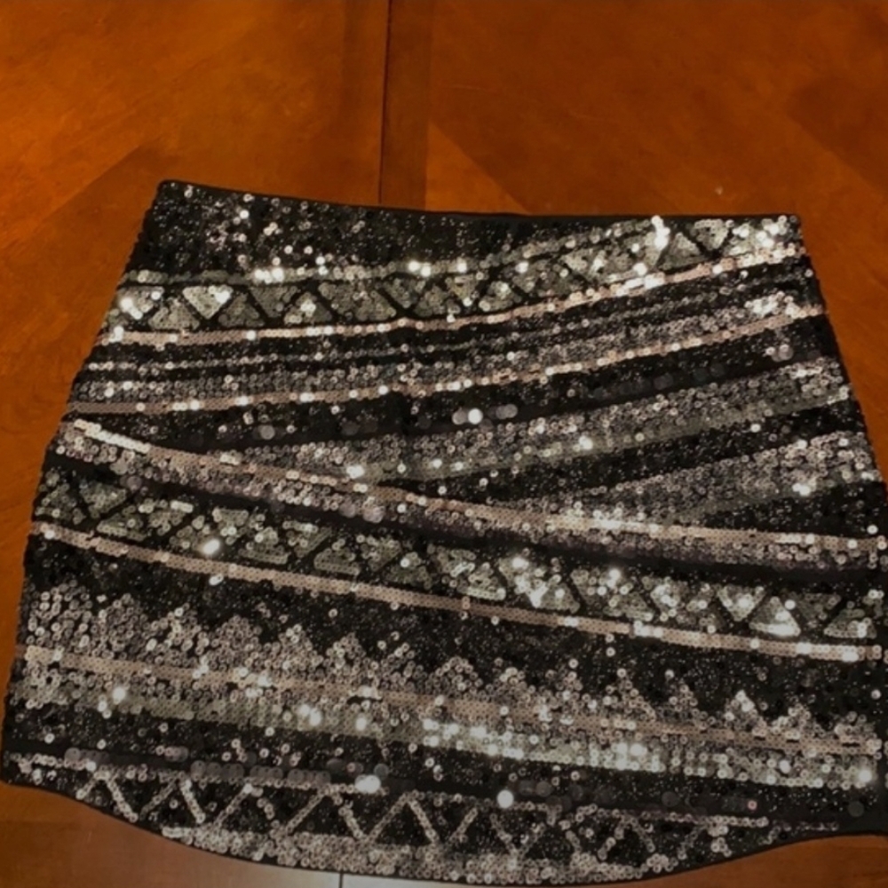 Express Black‎ and Silver Sequin Skirt